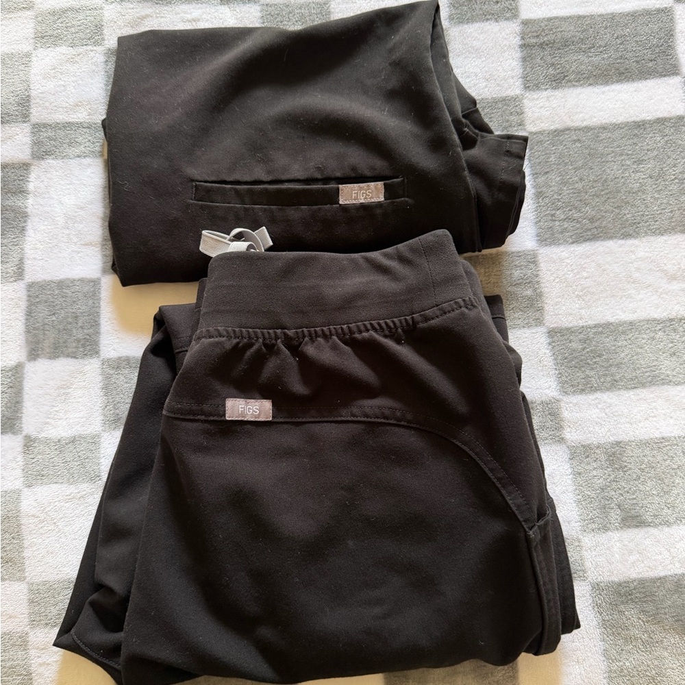 Figs Black Women's set